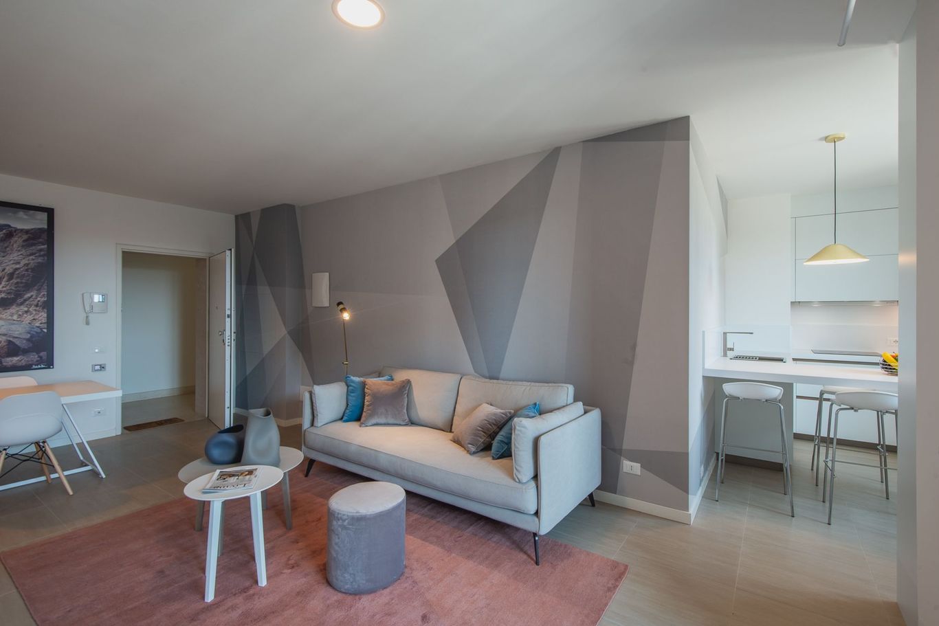 Esempio di living e cucina open space del cantiere Abitare Trilogia Navile progettato da Gabetti Home Value.