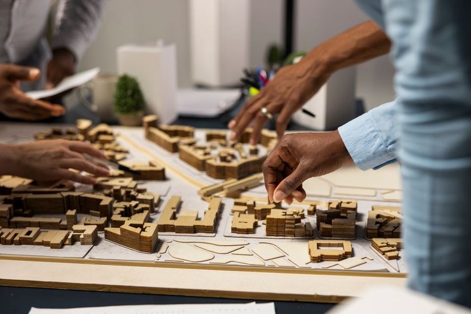 progettisti a lavoro